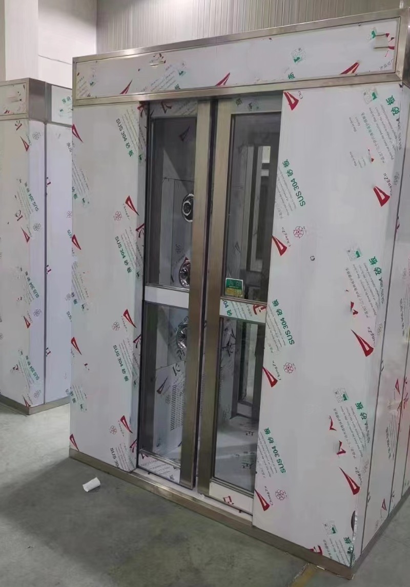 1696729183840738.jpg 凈化風淋室.jpg